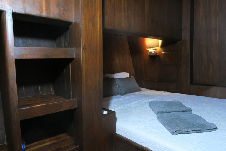 Bedroom 2, Perjuangan Boat 2, West Manggarai