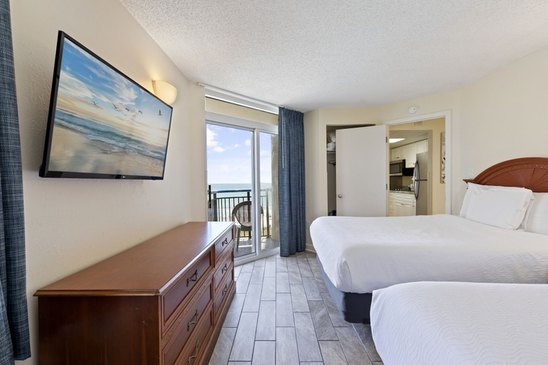 Bedroom 2, Boardwalk Resort by Hosteeva, Horry