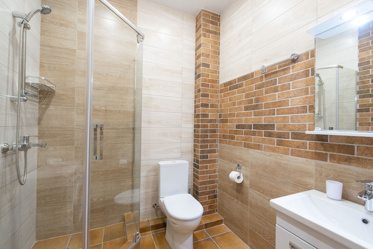 Bathroom 4, More Apartments na Avtomobilnom 58A - 2, Sochi gorsovet