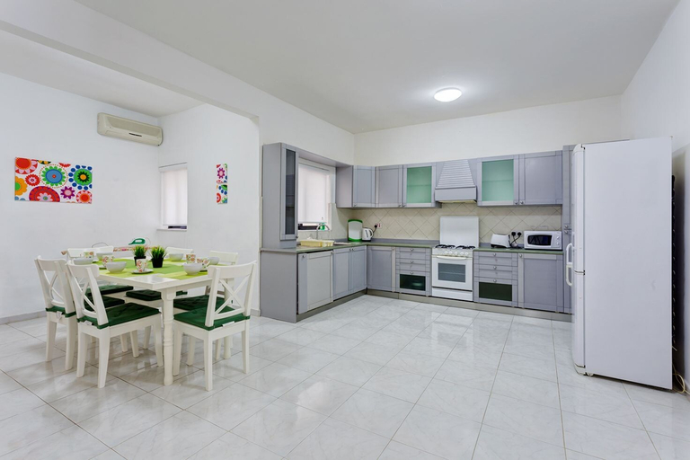 Others 5, Seafront Apartment in Sliema wt Breathtaking Views
