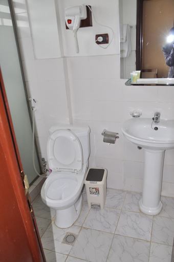 Bathroom, Yod Abyssinia International Hotel, Addis Abeba