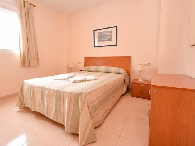 Bedroom 3, Apartamentos Pereda Mar 45, Valencia