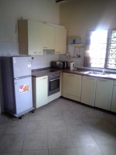 Others 5, Micmoll Paradise, Msambweni