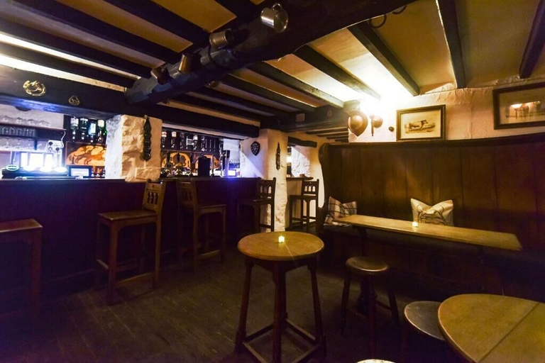 Food & Drinks 5, The Bear Inn, Derbyshire