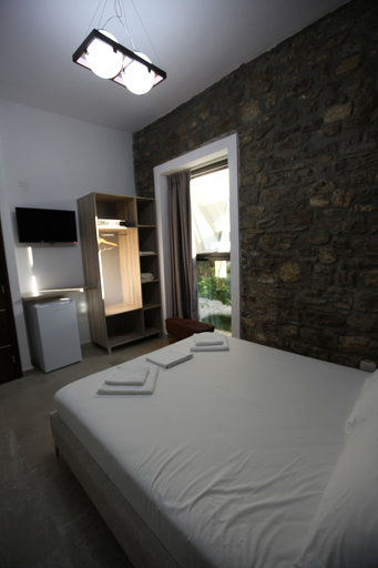 Bedroom 2, Bunec Beach Resort, Sarandës
