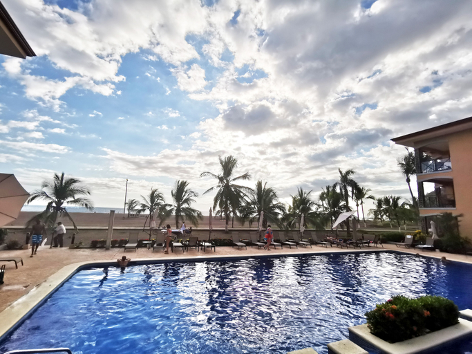 Sport & Beauty 4, Beachfront Jaco Condos - Fully Equipped - 6 Pax, Garabito