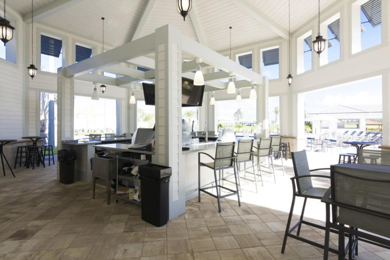 Food & Drinks 4, Beautiful  Apartment at Storey Lake 272975, Osceola