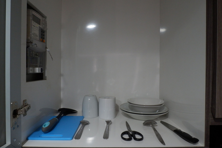 Bathroom 2, Modern Studio at Taman Melati Apartment, Surabaya