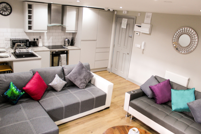 Others 4, Liverpool Luxury Apartment, Sefton
