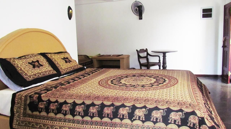 Room 4, Unawatuna Royal Lotus Villa, Akmeemana
