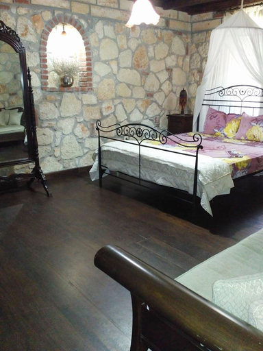 Room 4, Stone House Andromeda, Central Macedonia