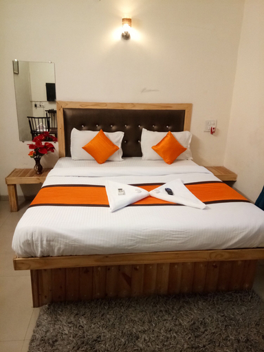Bedroom 2, Orange Inn, Raigarh