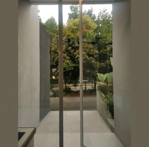 Exterior & Views 7