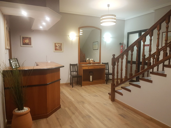 Others 5, Hotel La Chopera, Asturias