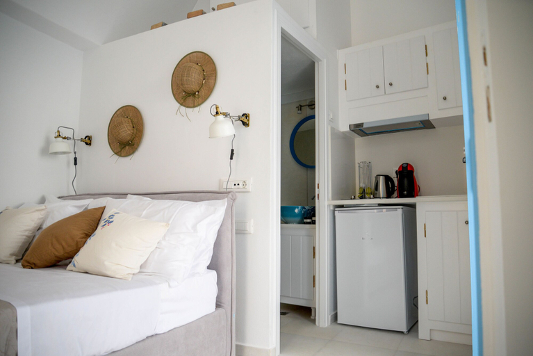 Bedroom 4, Genesis Cave Houses, South Aegean