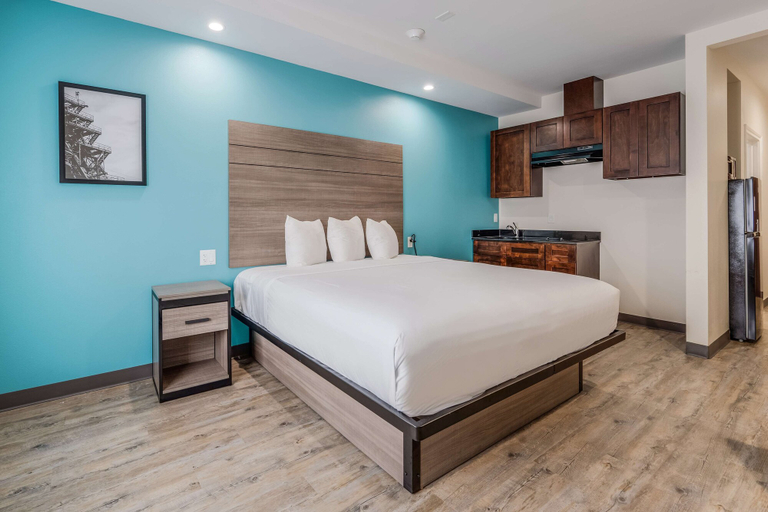 Bedroom 2, Americas Best Value Inn & Suites Katy, Fort Bend