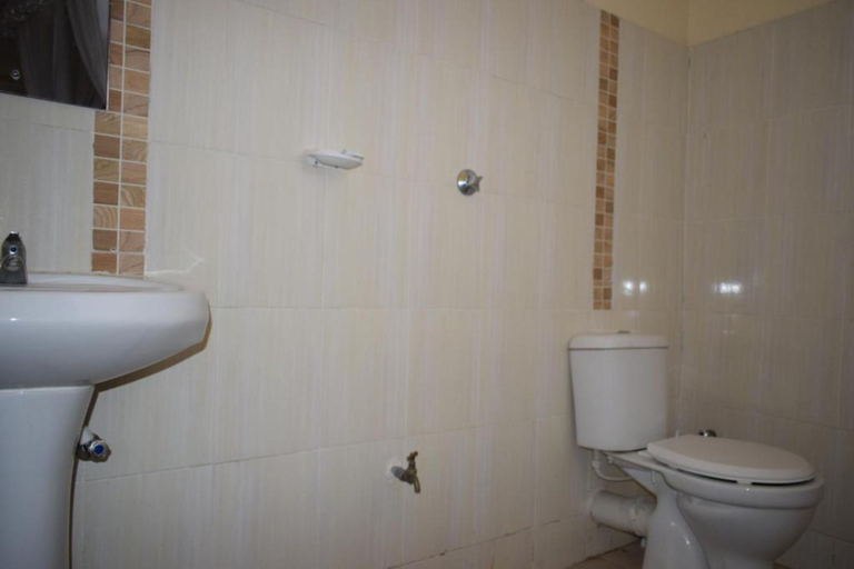 Bathroom, Caphill Hotel, Mavoko