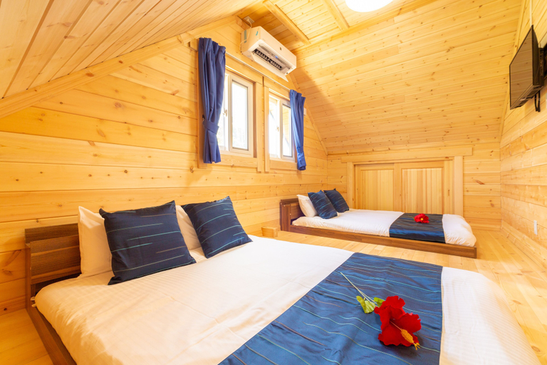 Bedroom 2, reginaishigakilogterior1, Ishigaki