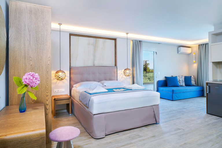 Bedroom 4, Iliomagic Luxury Suites Thassos, East Macedonia and Thrace