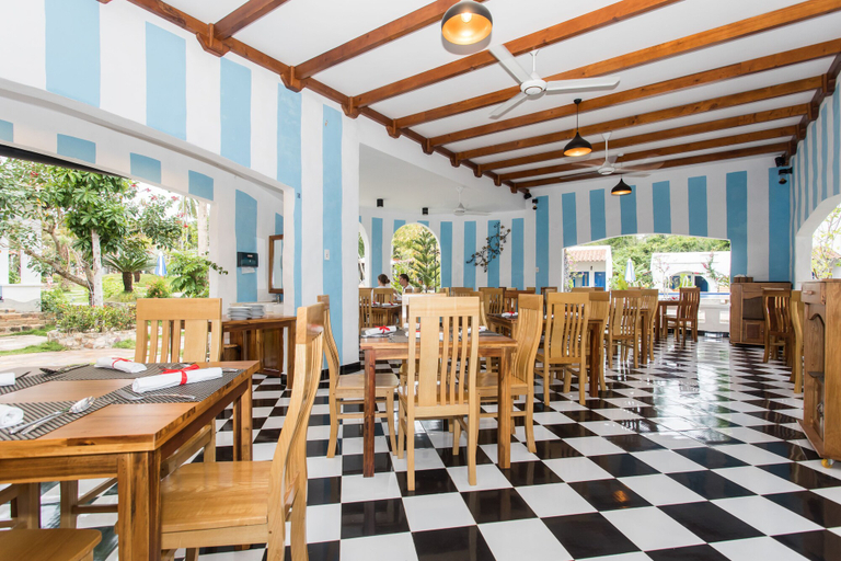 Food & Drinks 5, Isabella Resort, Phú Quốc
