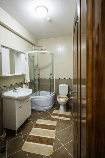 Bathroom 3, Hotel Oasis