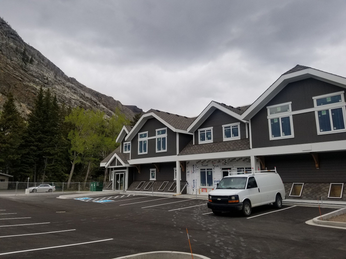 Exterior & Views 2, Kilmorey Lodge, Division No. 3