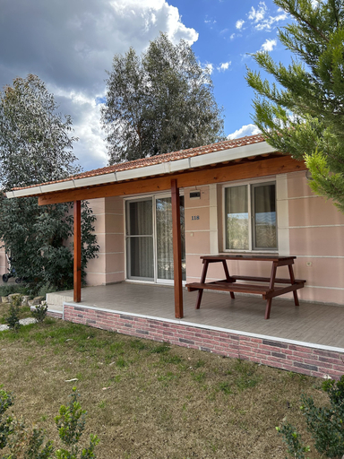 Front of property 3, Rıdvan Apart Evleri, Urla