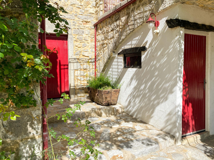Others 5, Mas Bourdaric - Location de Gîtes en Ardèche du Sud, Ardèche