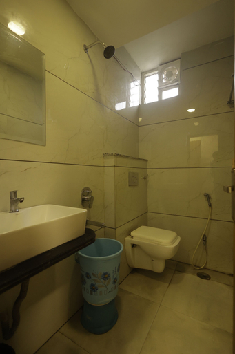 Bathroom 3, HOTEL PRIDE INN, Bhopal