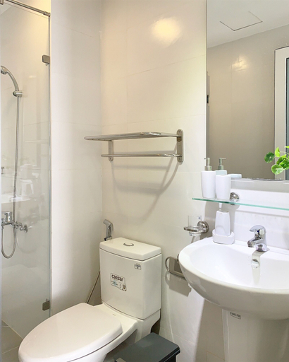 Bathroom 4, Justay Rivergate Center, District 4