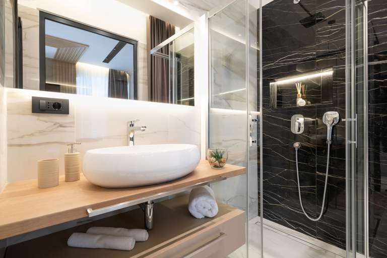 Bathroom 3, Premium apartments with balcony, Rijeka