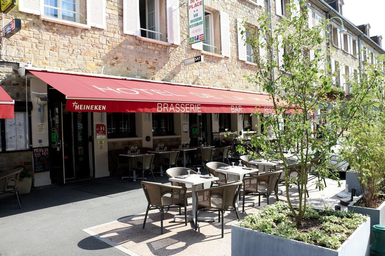 Food & Drinks 5, Hotel De la Place, Calvados