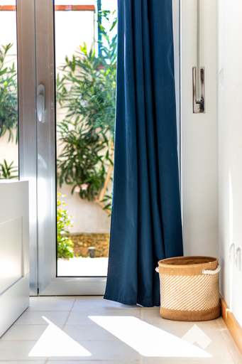 Bathroom 4, Palm02 · Palm Village Apartment 2 3BD · A/C · Terrace, Loulé