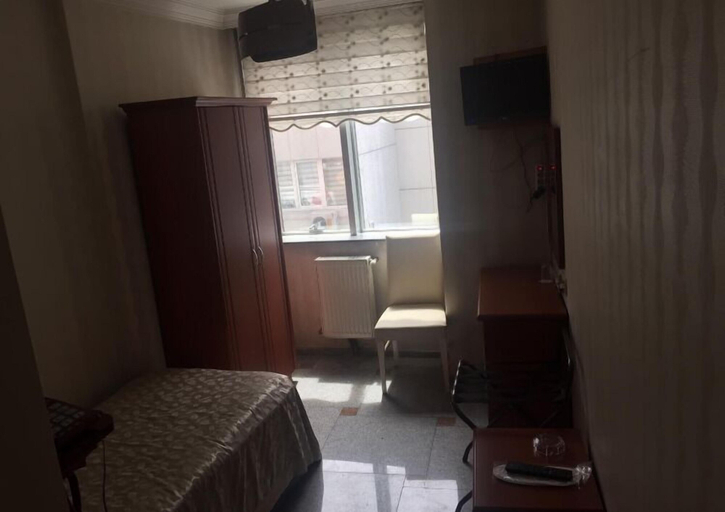 Bedroom 2, Sadikoglu Oteli, Merkez