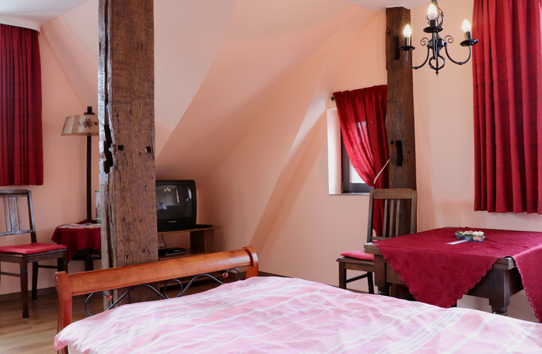 Bedroom 2, Pension Kuhn, Stendal