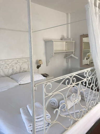 Bedroom 2, Aeolos Beach Hotel, South Aegean