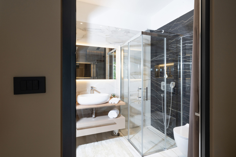 Bathroom 3, Premium apartments with balcony, Rijeka