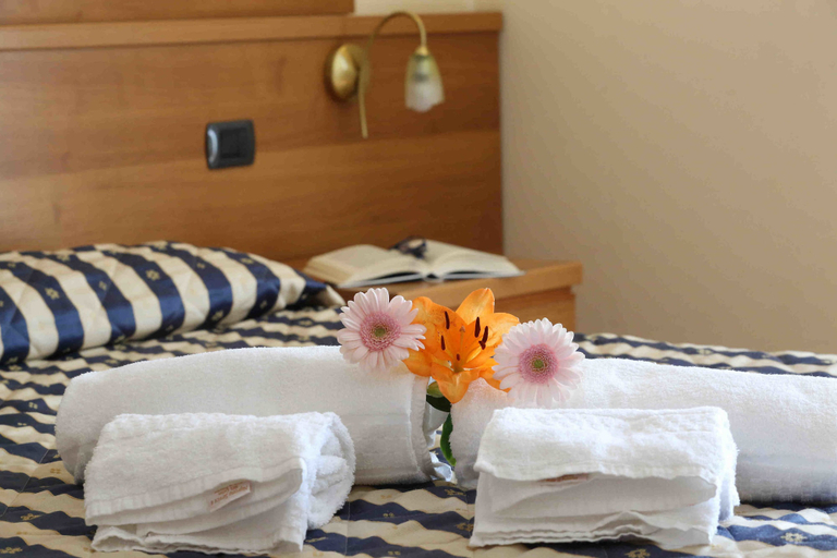 Bedroom 3, Hotel Costabella, Verona