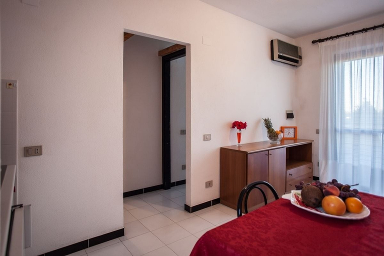 Room 2, Appart Hotel Residence, Cagliari