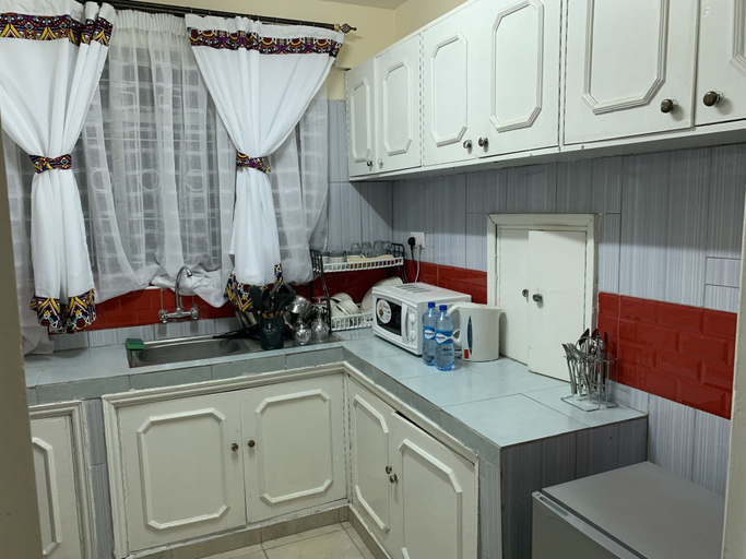 Others 3, Immaculate 2-bed Apartment, Langata, Nairobi, Langata