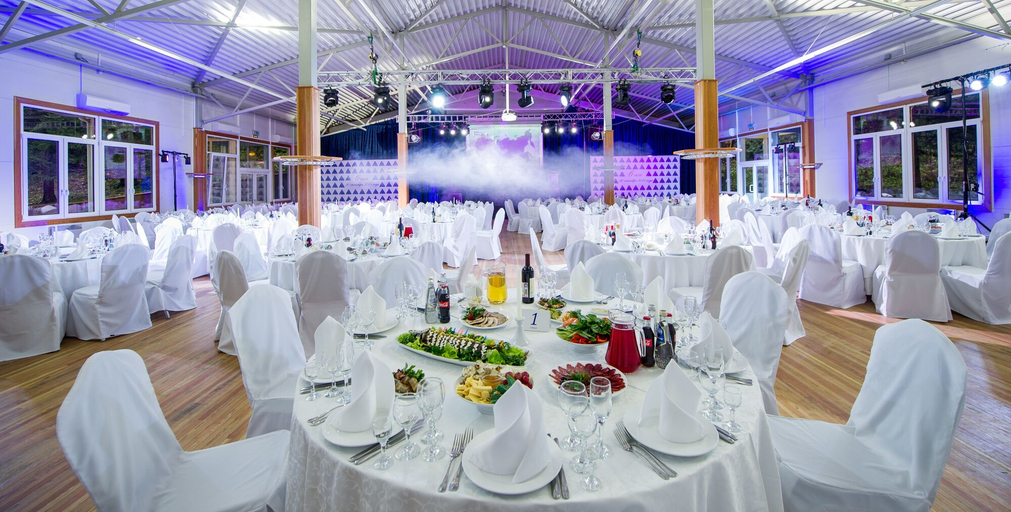 Food & Drinks 4, Country club Dacha, Priozerskiy rayon