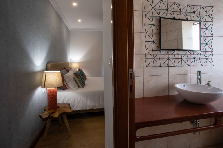 Bathroom 4, Casa d'Avó Guesthouse, Velas