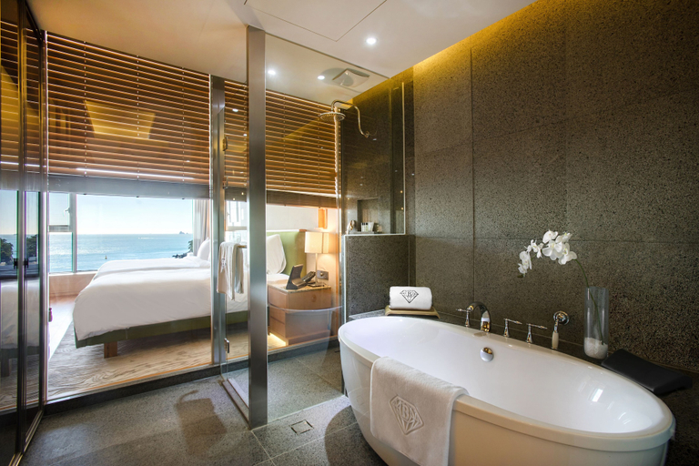 Bathroom 5, Baymond Hotel, Haeundae