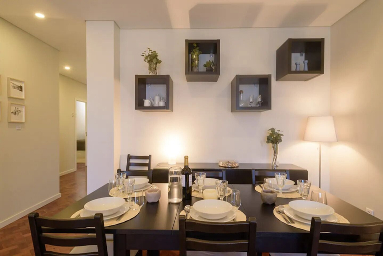 Food & Drinks, Breina, Porto