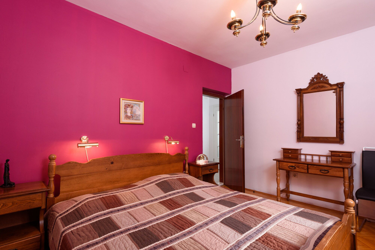 Bedroom 3, Apartments Salona, Trogir