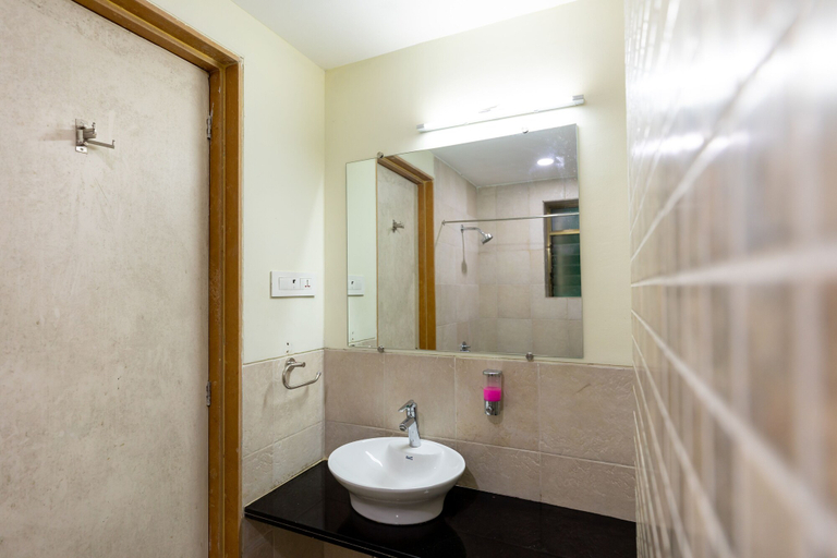 Bathroom 5, Vivaant Retreat and Conventions., Nashik