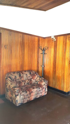 Others 5, Blandford Bungalaow, Nuwara Eliya