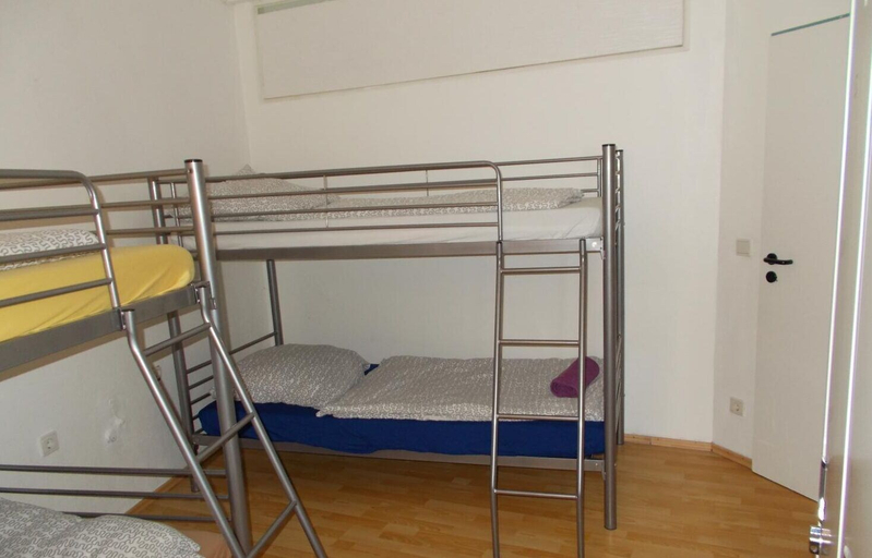 Bedroom 3, A&S Hostel 9, Bonn