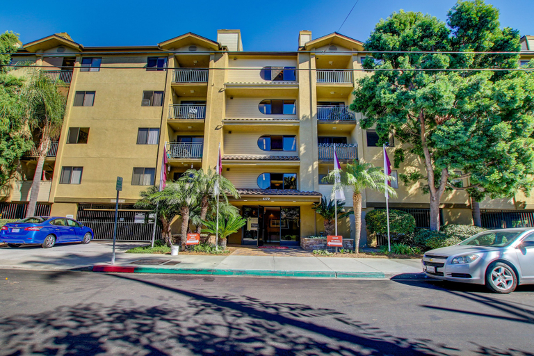 Exterior & Views, Sunshine Suites at Hillcrest, San Diego