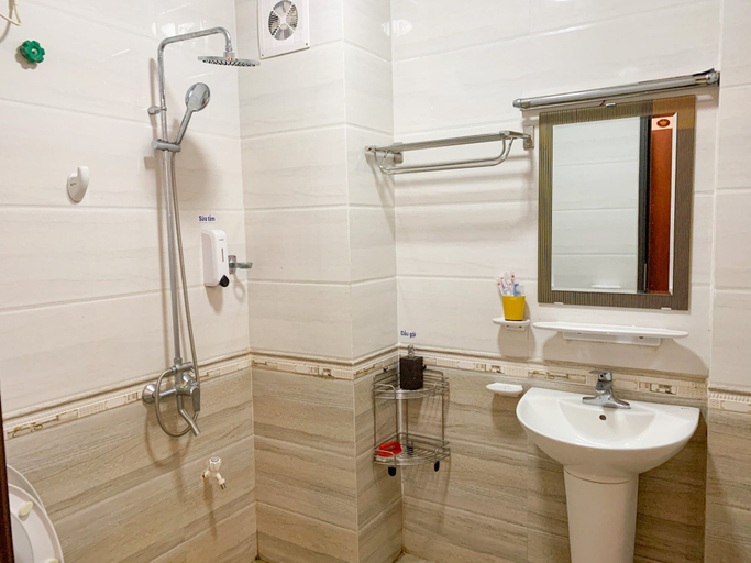 Bathroom 3, Ngoc Anh Hotel, Vân Đồn
